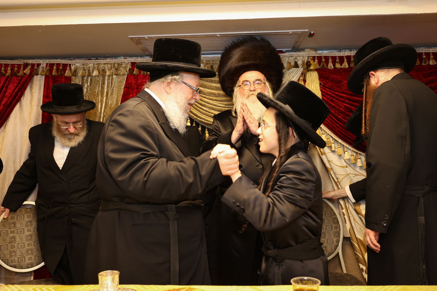 שמחת בר המצווה לנכדו הראשון של הרה"צ רבי אלימלך בידרמן