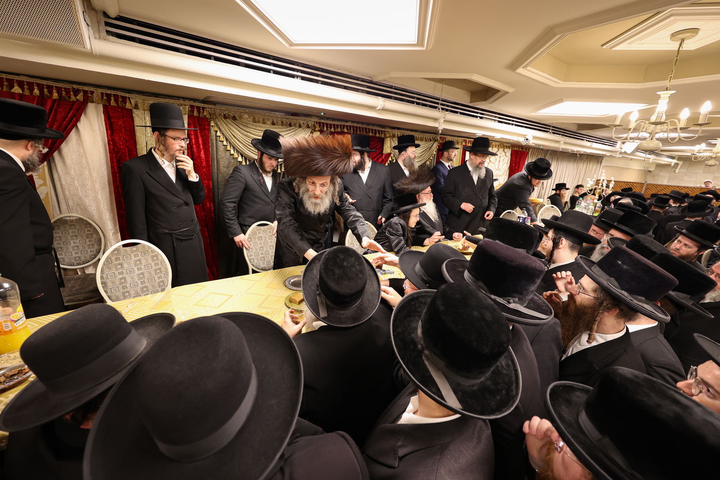 שמחת בר המצווה לנכדו הראשון של הרה"צ רבי אלימלך בידרמן