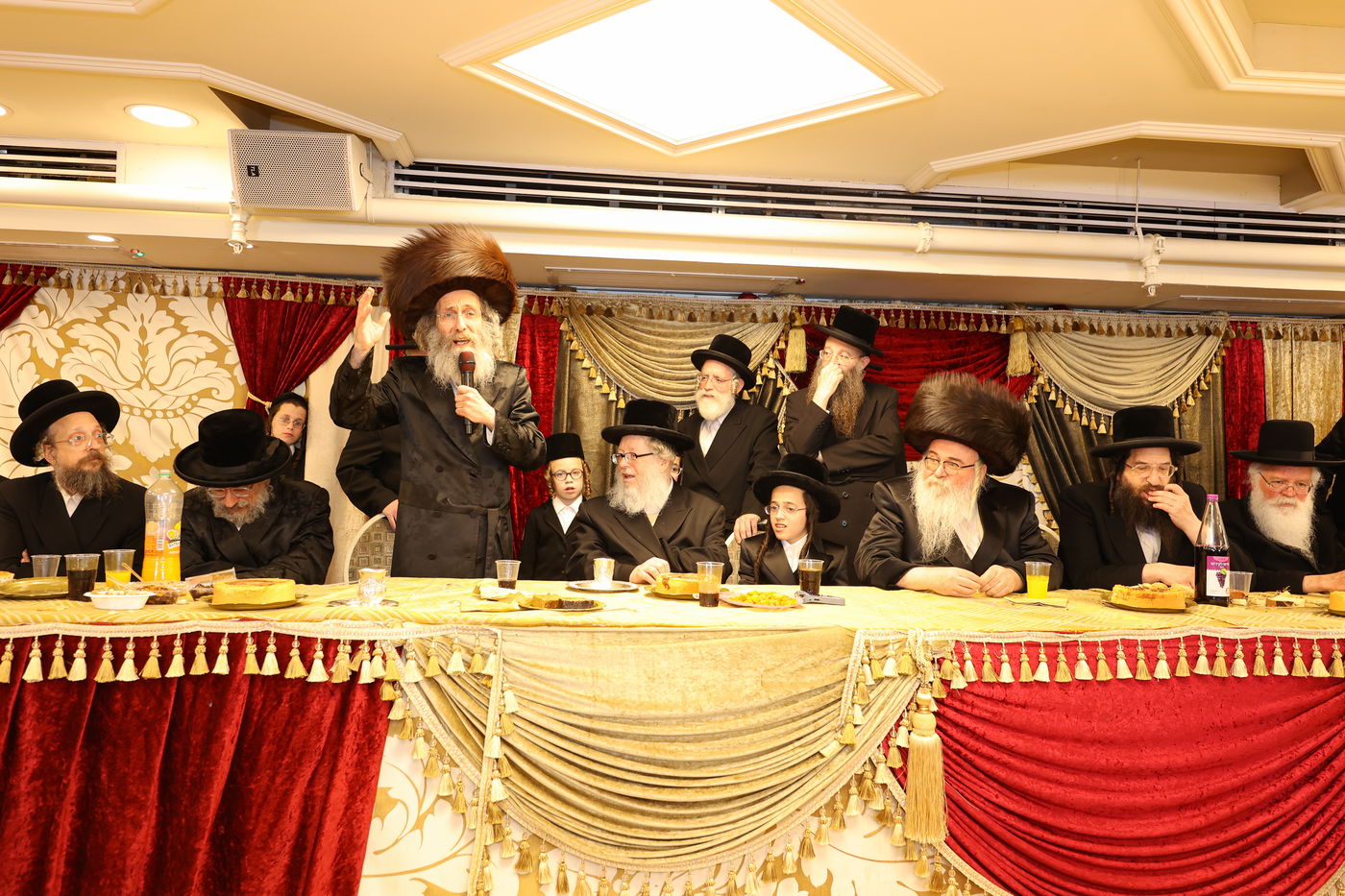 שמחת בר המצווה לנכדו הראשון של הרה"צ רבי אלימלך בידרמן