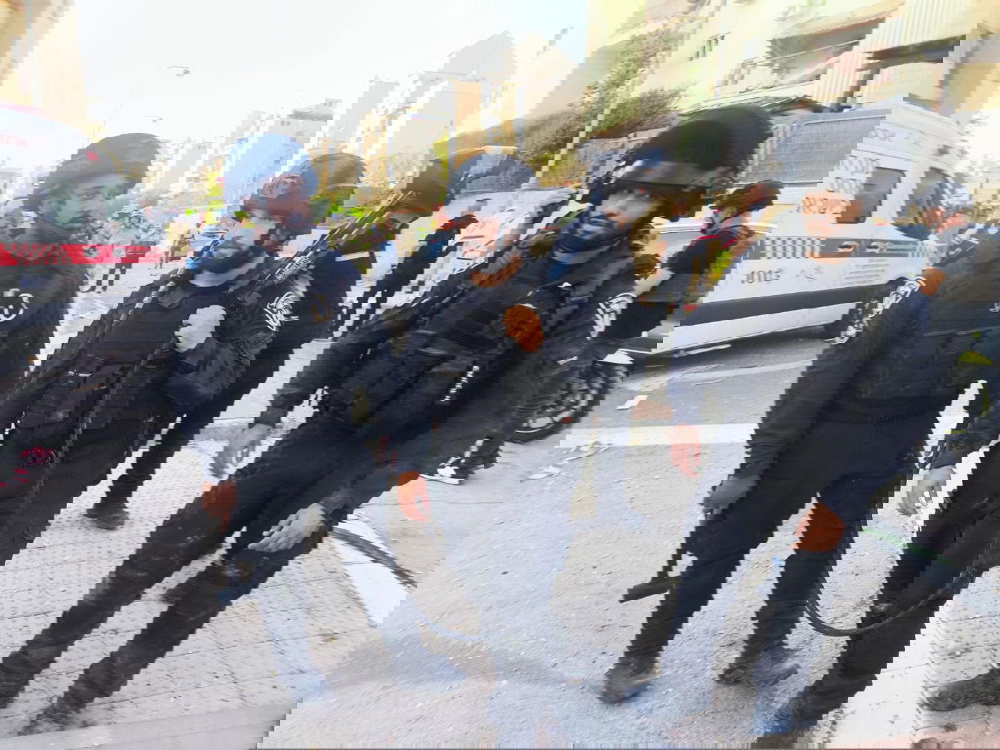 פעילות כוחות המשטרה בזירת הנפילה בבאר שבע