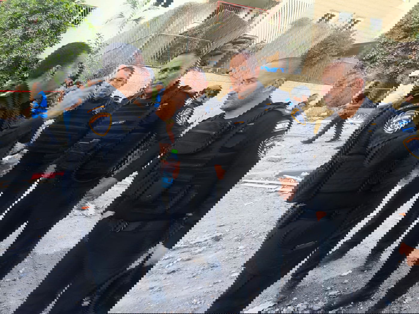 פעילות כוחות המשטרה בזירת הנפילה בבאר שבע