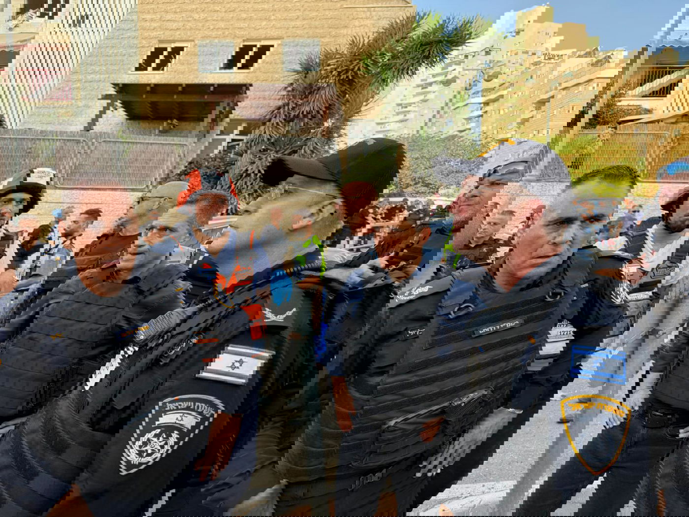 פעילות כוחות המשטרה בזירת הנפילה בבאר שבע