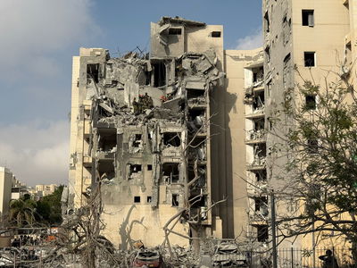 פעילות כוחות המשטרה בזירת הנפילה בבאר שבע