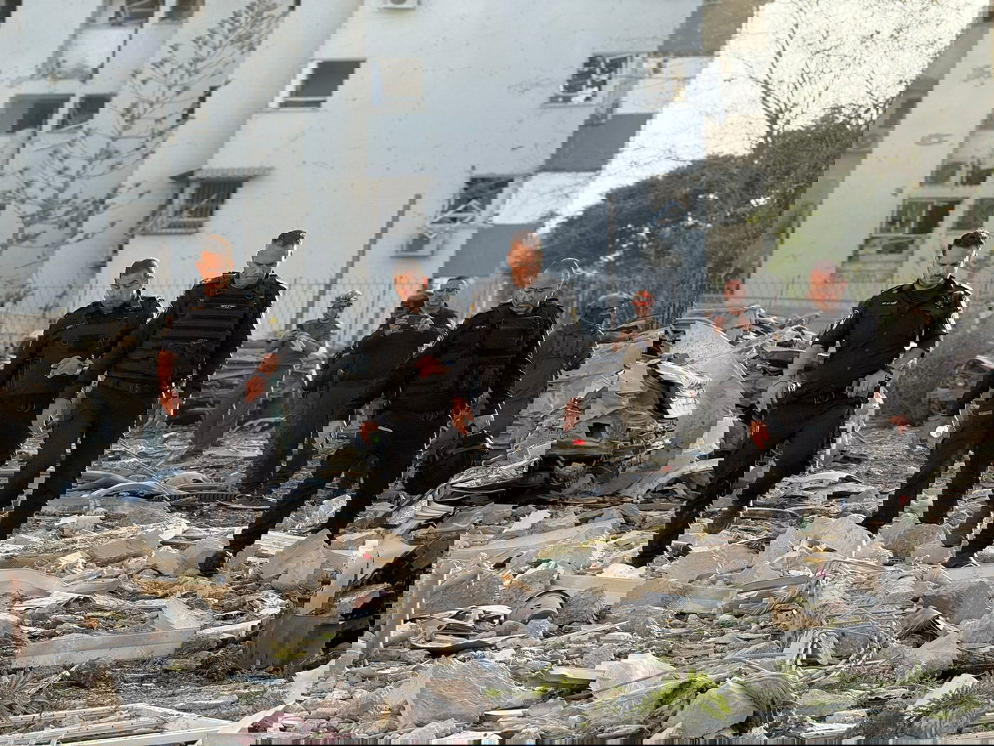 פעילות כוחות המשטרה בזירת הנפילה בבאר שבע