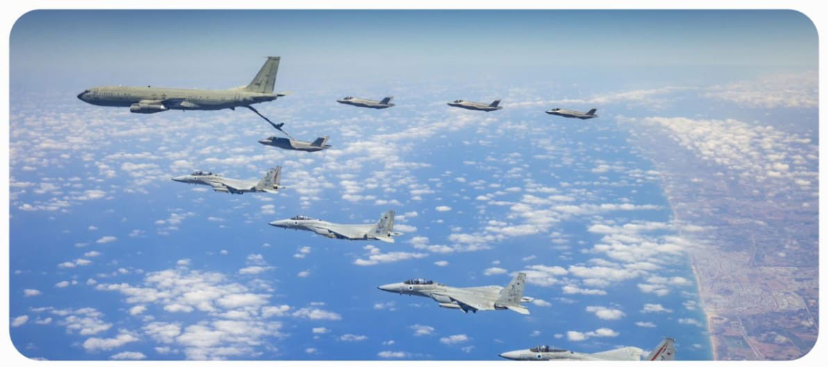 טיסת מטוסי קרב