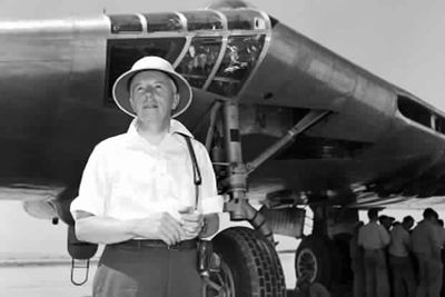 גאון הפשטות - ג'ק' נורת'רופ