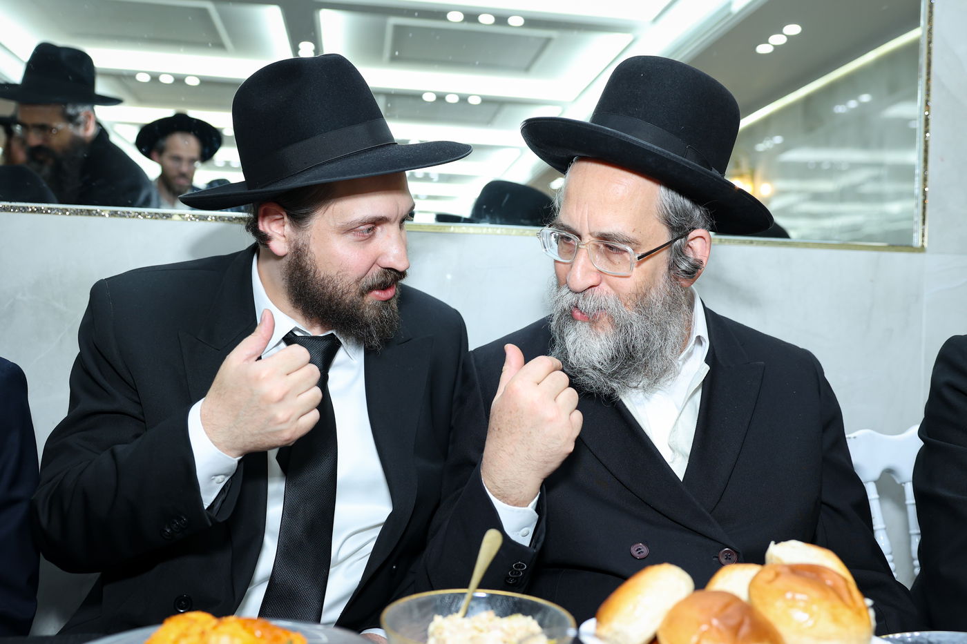  שמחת הבר מצוה לנכד הגאון ר' דוד פיינשטיין