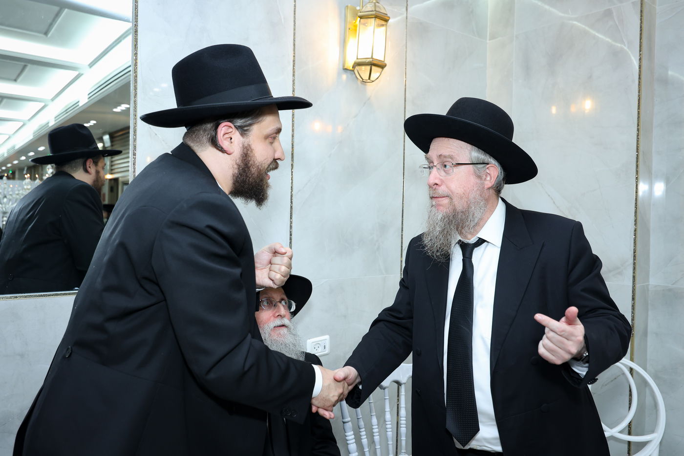  שמחת הבר מצוה לנכד הגאון ר' דוד פיינשטיין