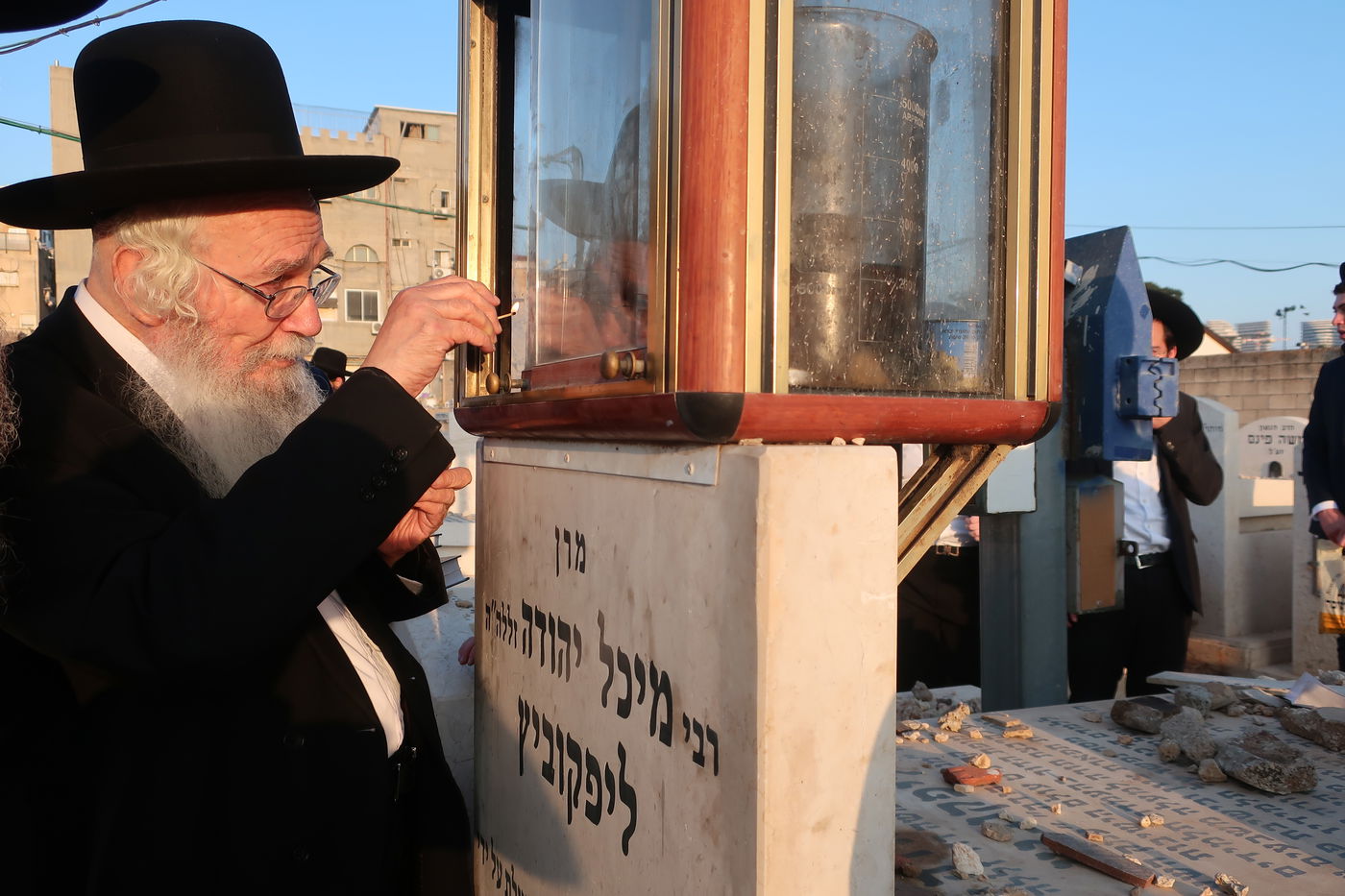 עליה לציונו של הגאון רבי מיכל יהודה ליפקוביץ