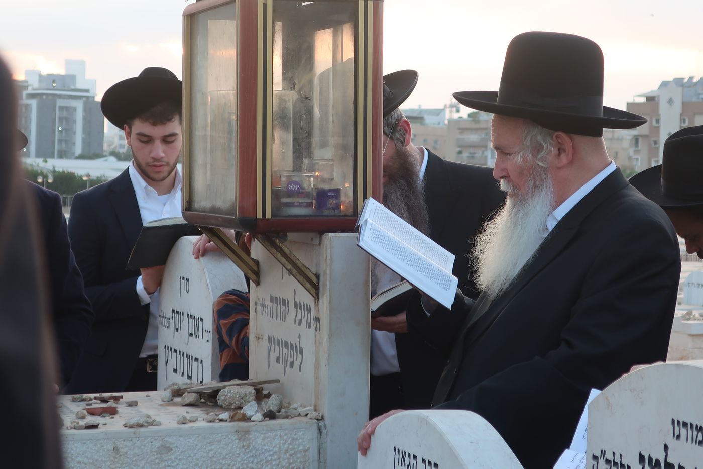 עליה לציונו של הגאון רבי מיכל יהודה ליפקוביץ