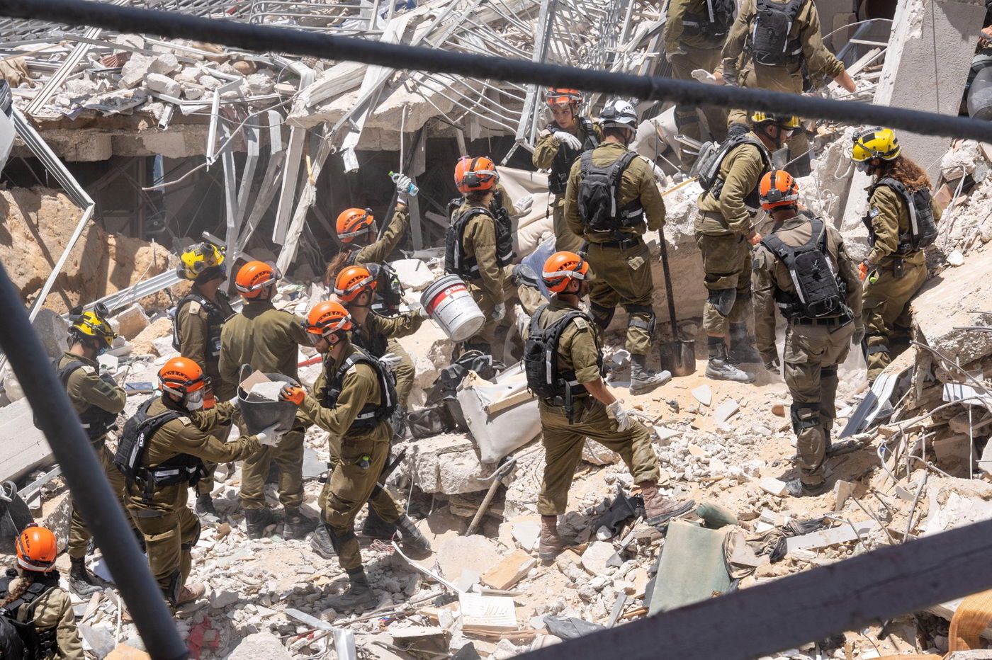 תמונות פעילות פיקוד העורף במבצע עם כלביא
