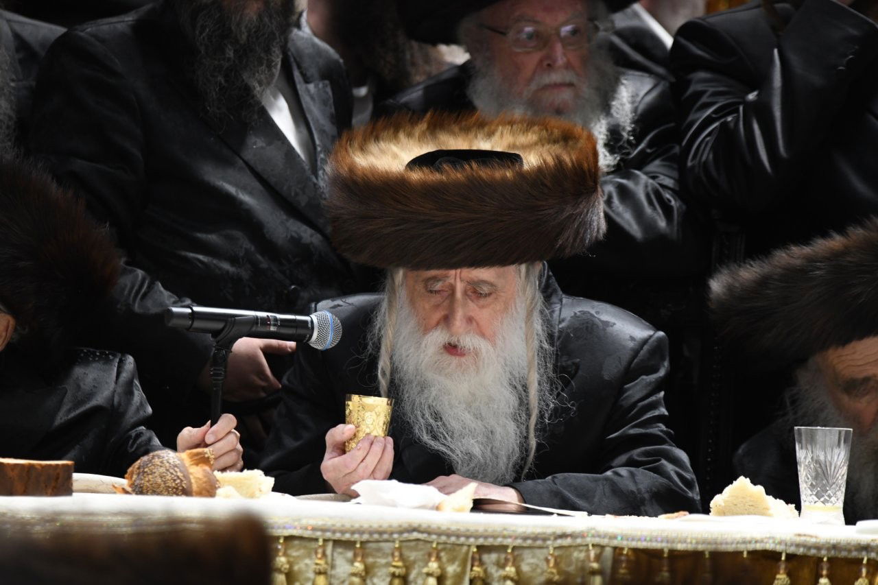 שמחת נישואי נכדת האדמו"ר מבעלזא