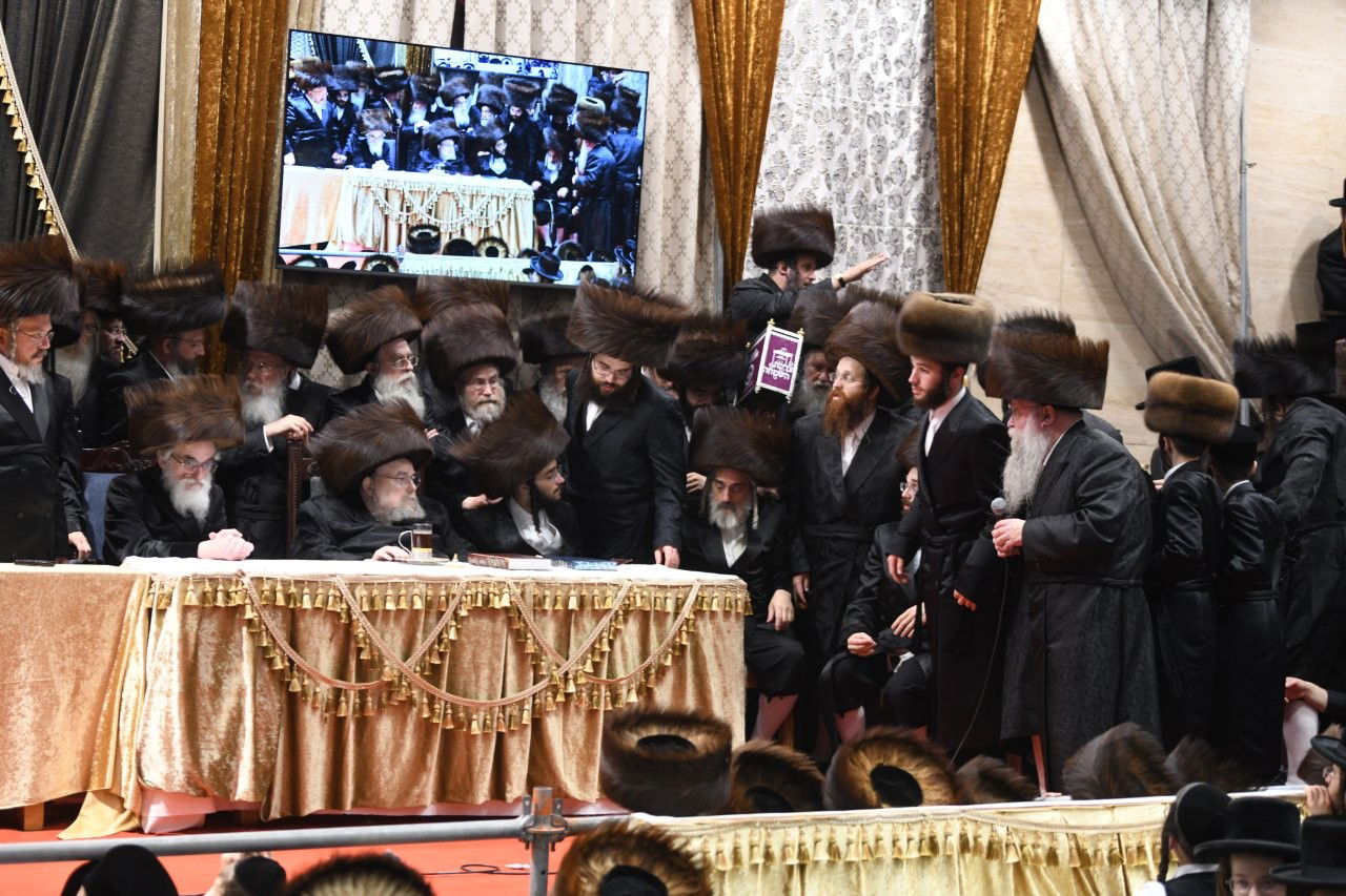 שמחת נישואי נכדת האדמו"ר מבעלזא