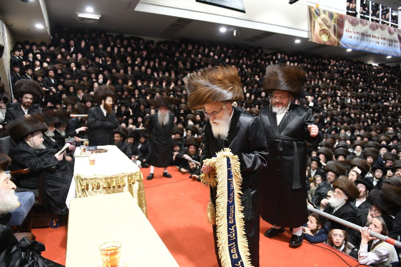 שמחת נישואי נכדת האדמו"ר מבעלזא