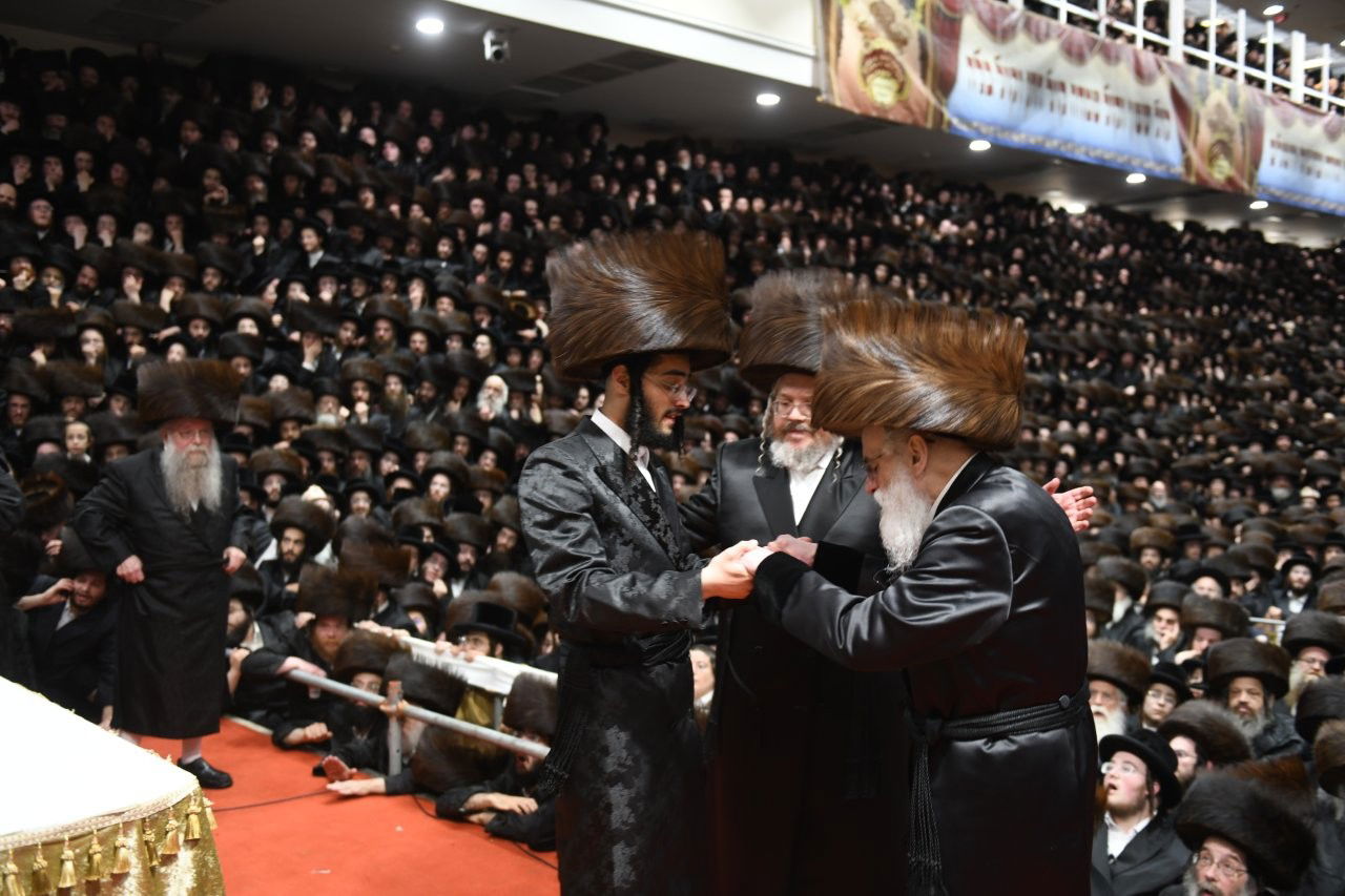 שמחת נישואי נכדת האדמו"ר מבעלזא