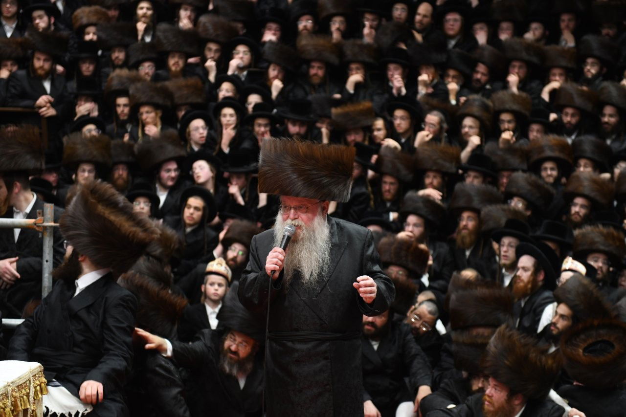 שמחת נישואי נכדת האדמו"ר מבעלזא