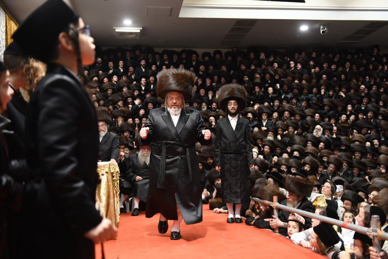 שמחת נישואי נכדת האדמו"ר מבעלזא