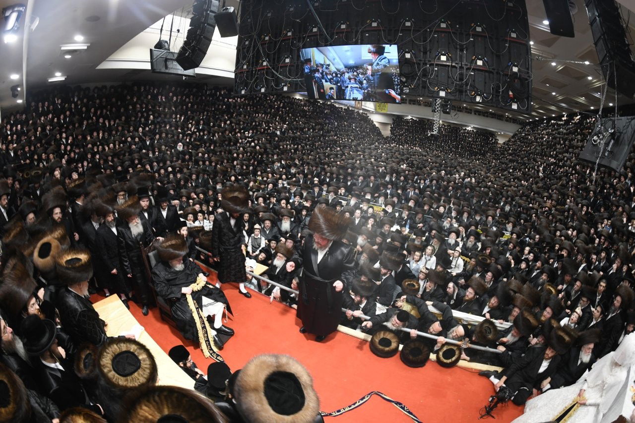 שמחת נישואי נכדת האדמו"ר מבעלזא