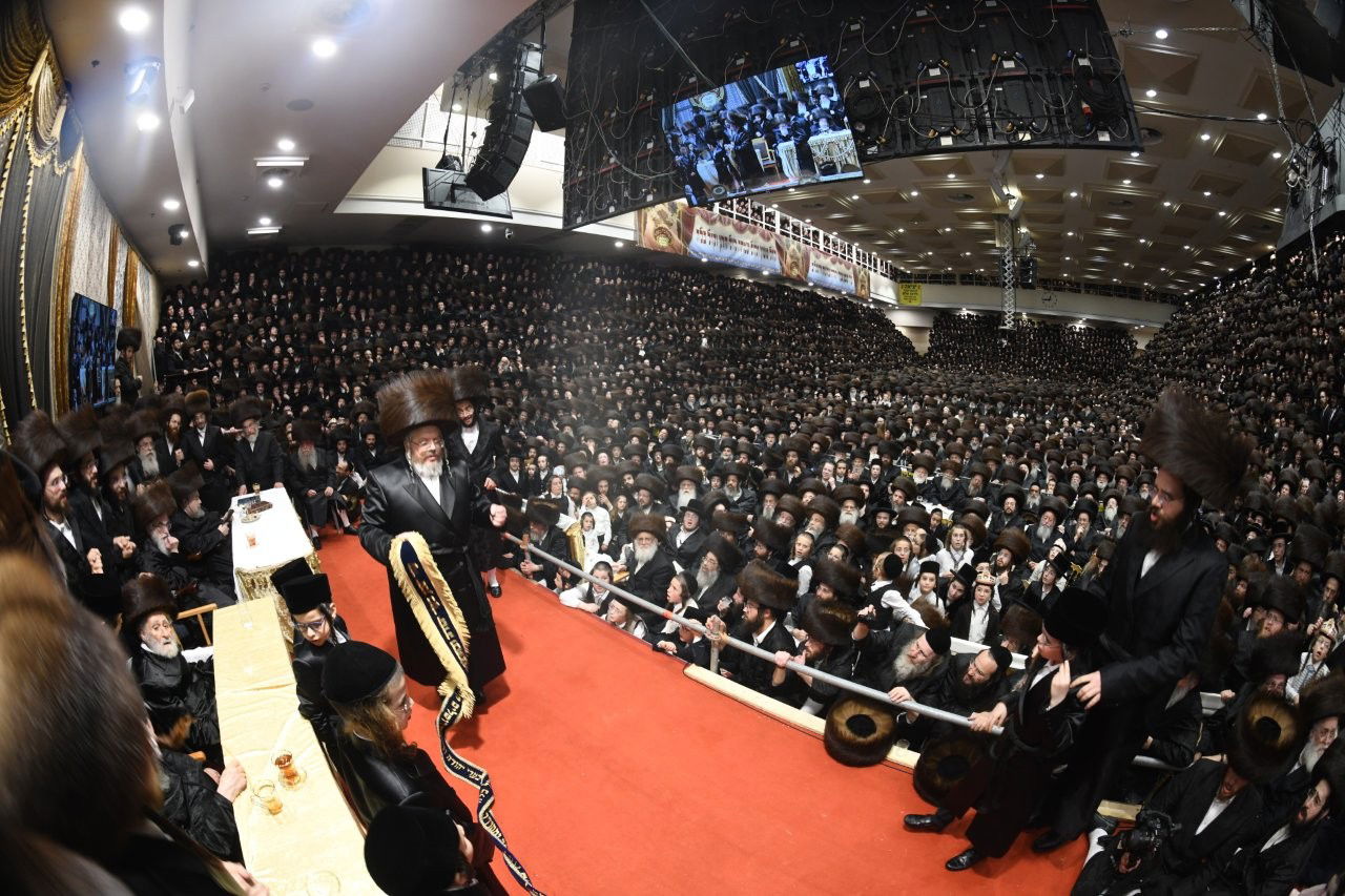 שמחת נישואי נכדת האדמו"ר מבעלזא