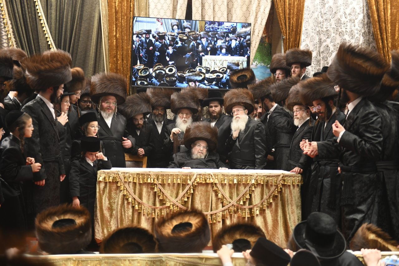 שמחת נישואי נכדת האדמו"ר מבעלזא