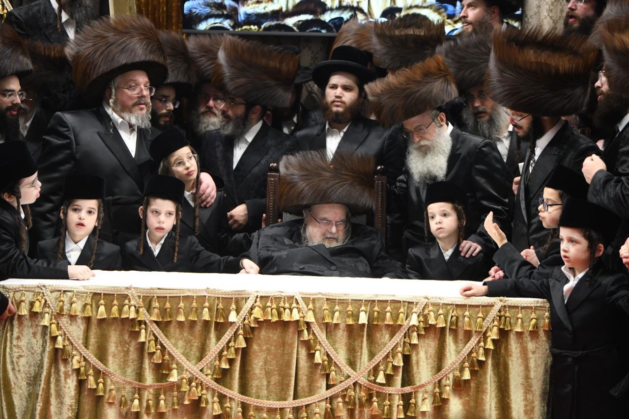 שמחת נישואי נכדת האדמו"ר מבעלזא