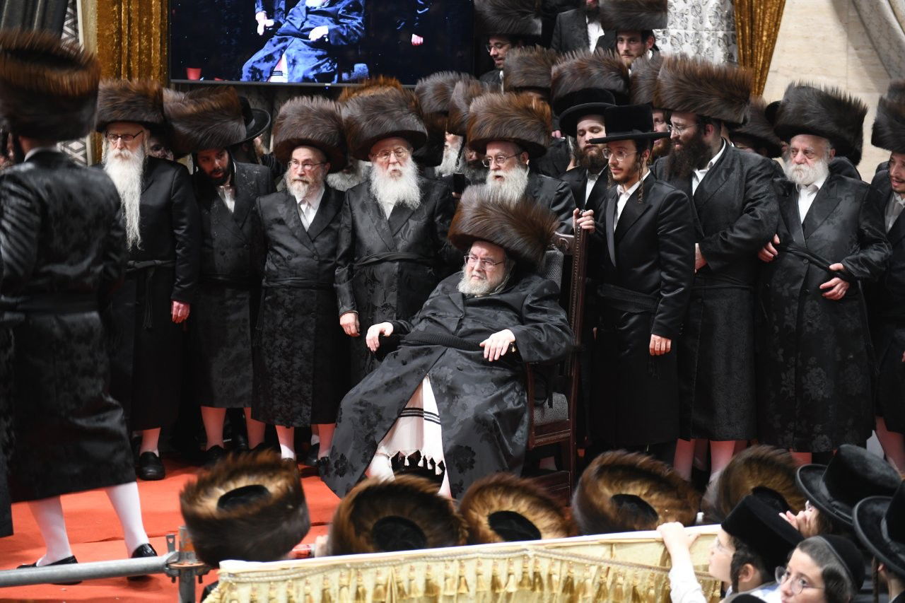 שמחת נישואי נכדת האדמו"ר מבעלזא