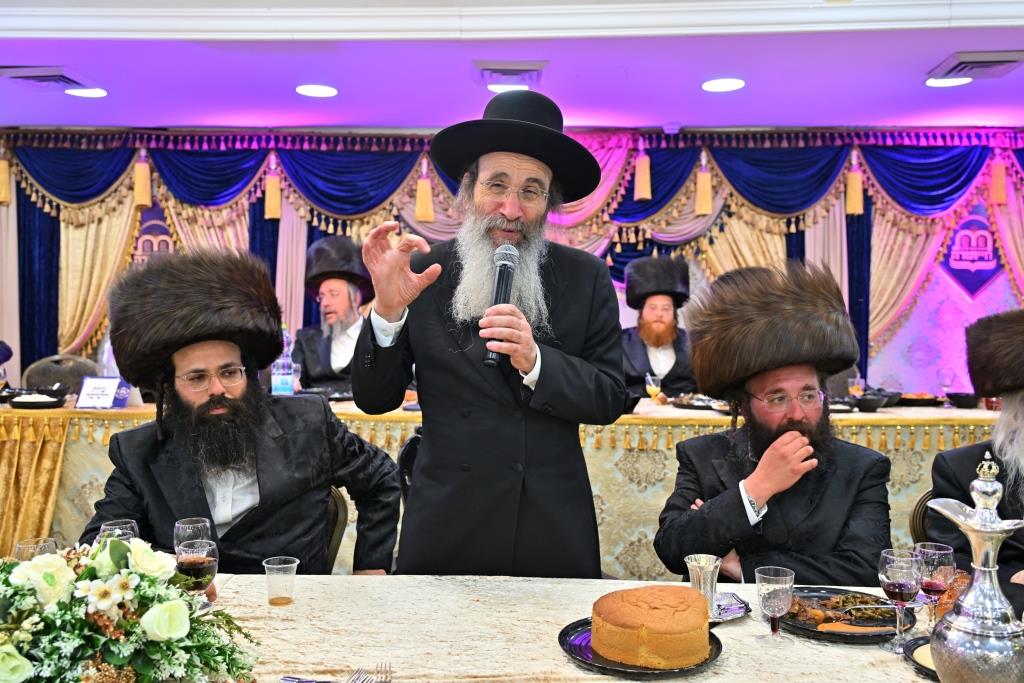 מעמד הכנסת ספר תורה לישיבת 'חיי תורה'