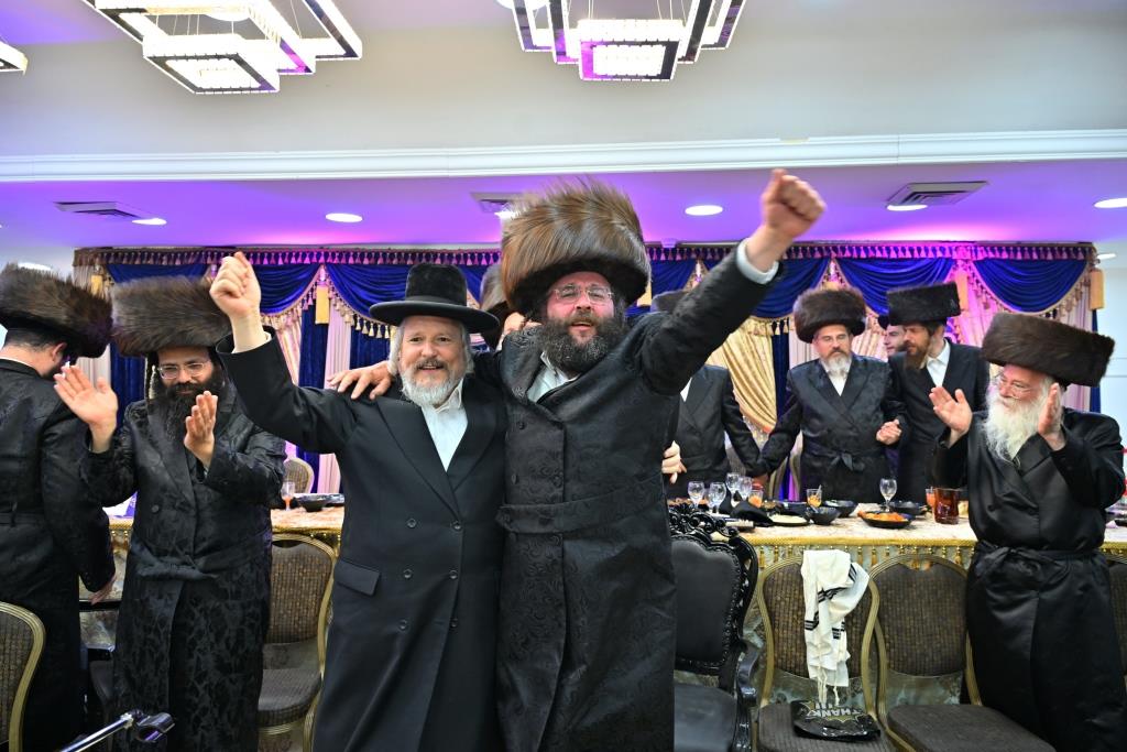 מעמד הכנסת ספר תורה לישיבת 'חיי תורה'