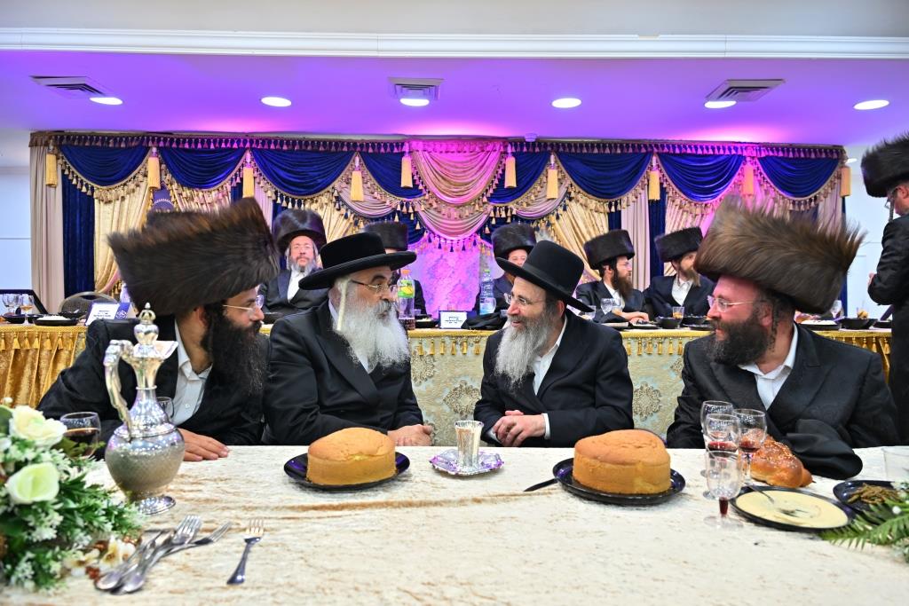 מעמד הכנסת ספר תורה לישיבת 'חיי תורה'