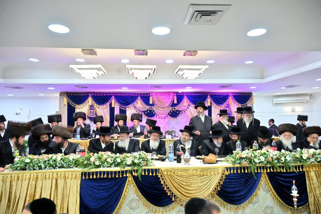 מעמד הכנסת ספר תורה לישיבת 'חיי תורה'