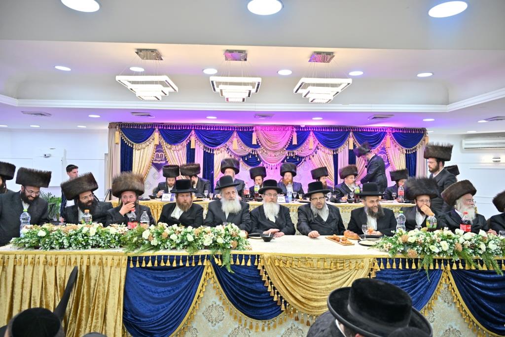 מעמד הכנסת ספר תורה לישיבת 'חיי תורה'