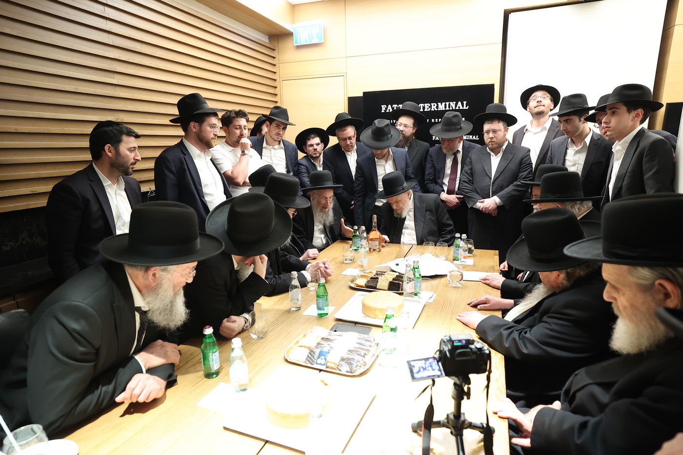 קבלת הפנים להגרמ"ה הירש