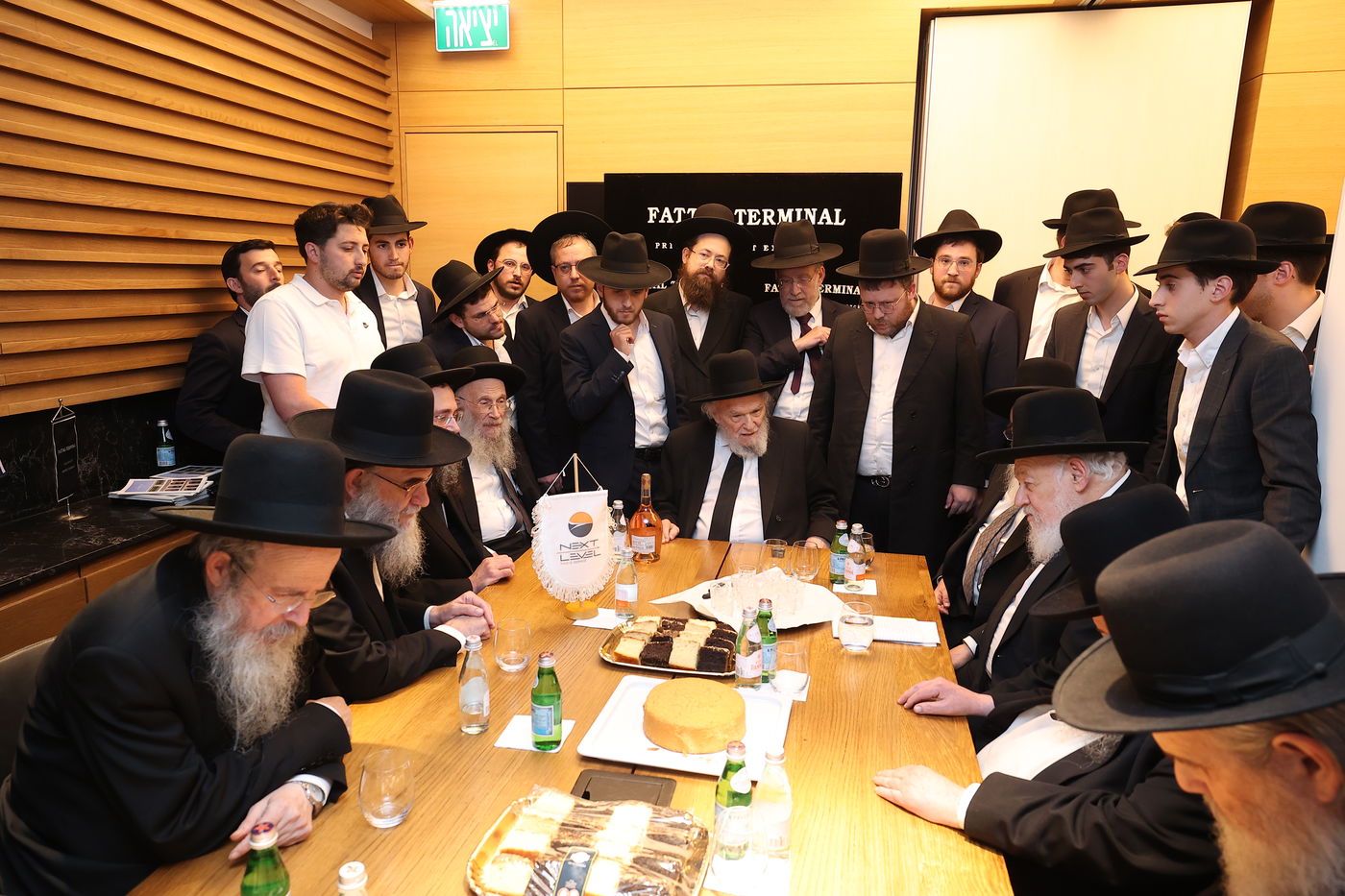 קבלת הפנים להגרמ"ה הירש