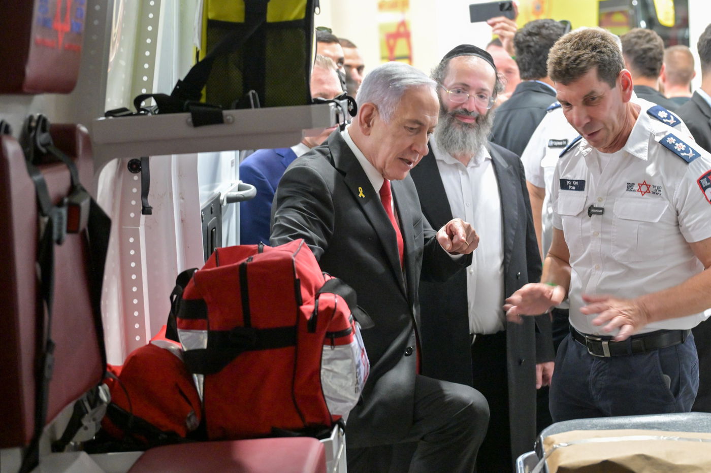 ראש הממשלה נתניהו בבנק הדם של מגן דוד אדום