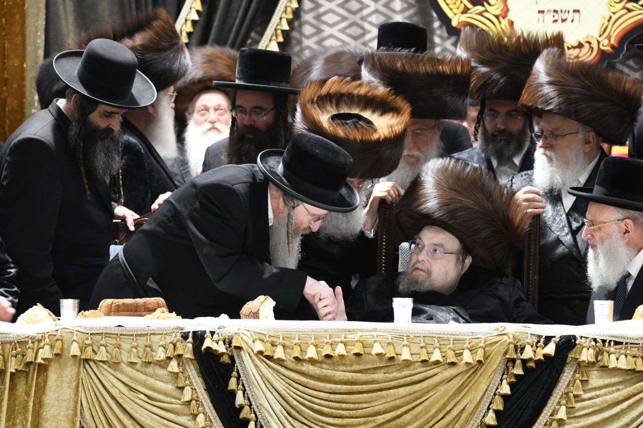 שמחת שבע ברכות המרכזי בבעלזא