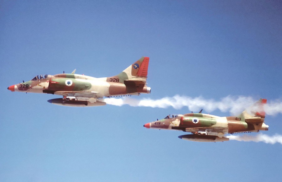 מטוסי העיט של חיל האוויר