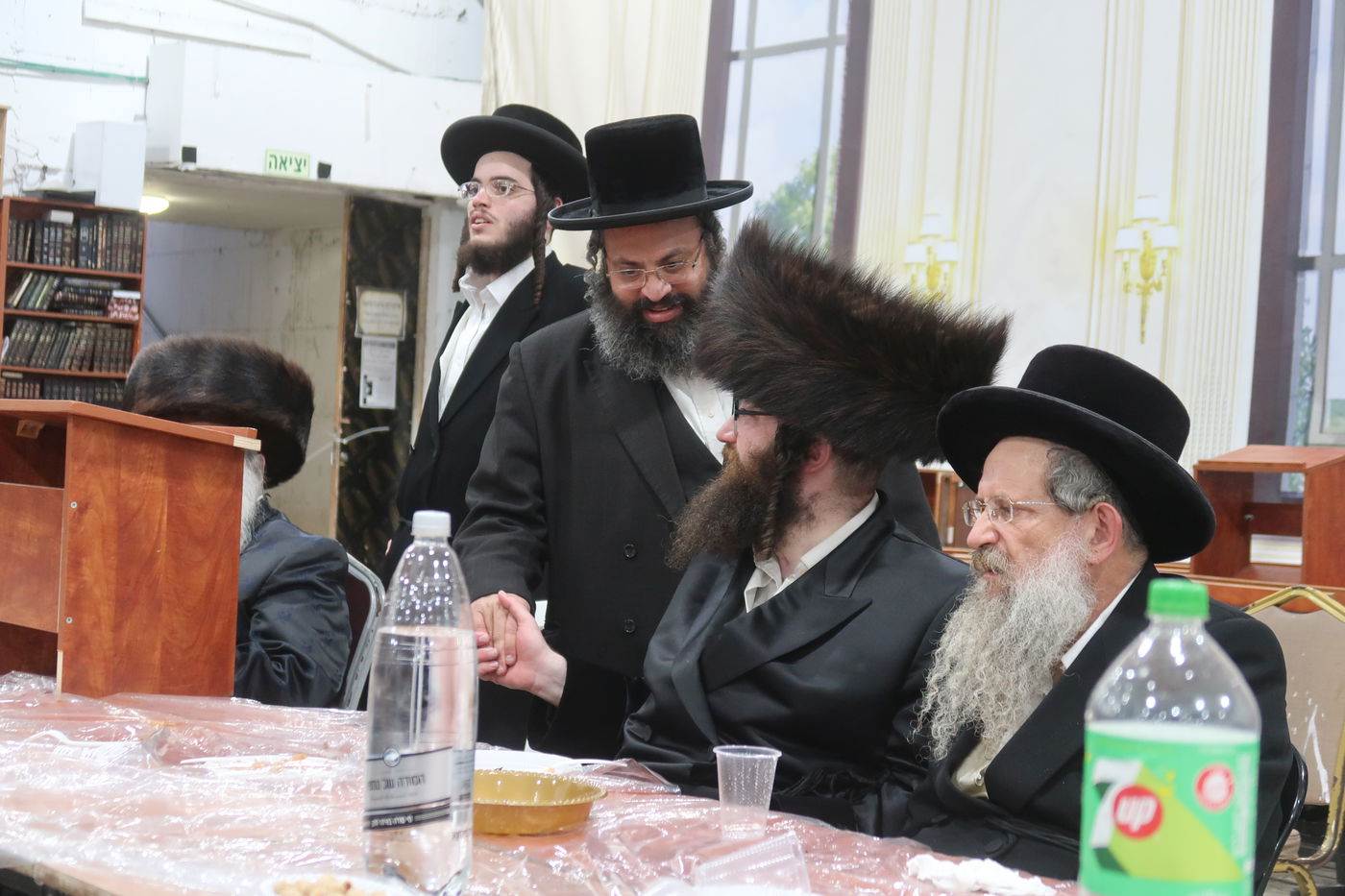 וואכט נאכט לבן הרב ישראל הגר