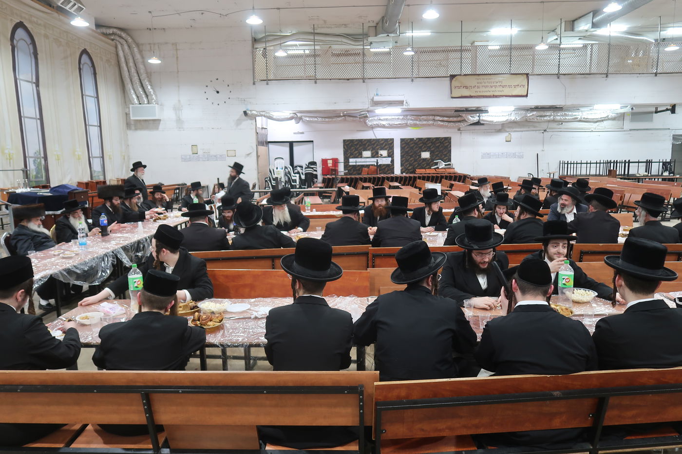 וואכט נאכט לבן הרב ישראל הגר