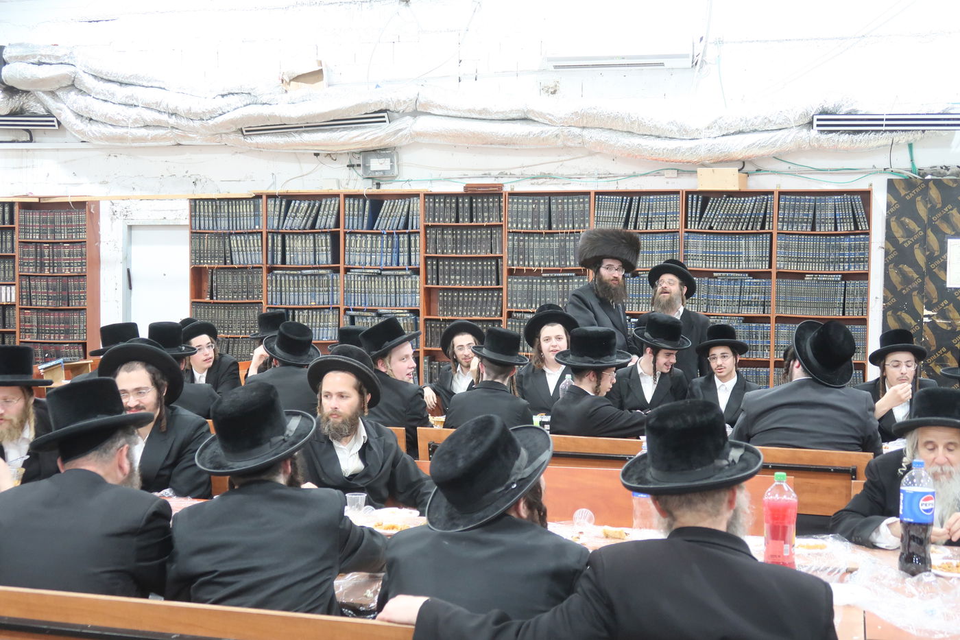 וואכט נאכט לבן הרב ישראל הגר