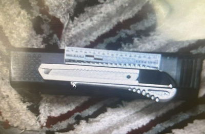 הסכין שנתפסה בזירה