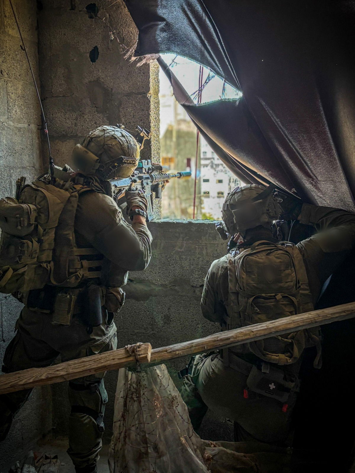 גבעתי ברצועה