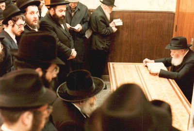 בעל ה'פני מנחם' בביקור אצל הרבי מחב"ד