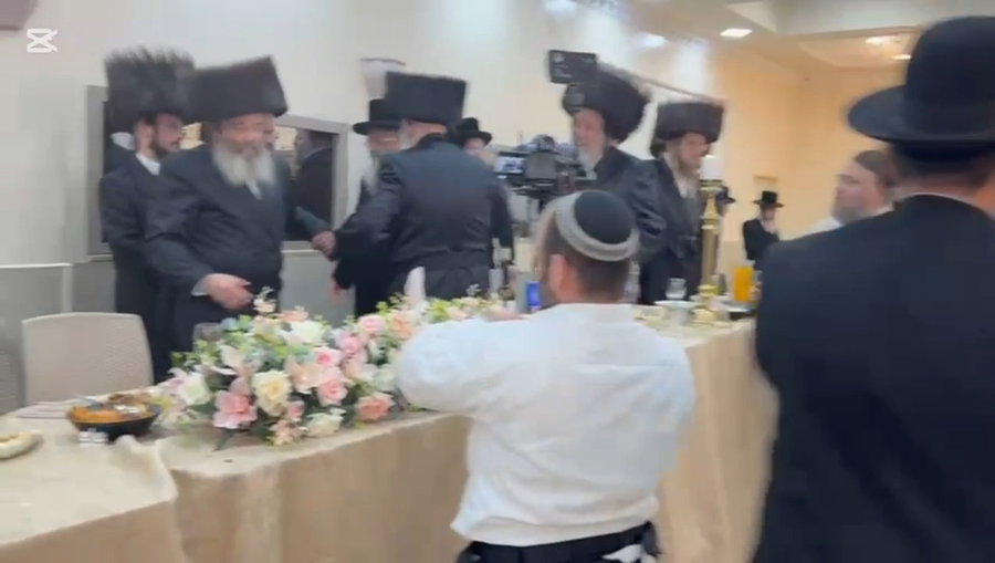 שמחת נישואי נכד גאב"ד מלבורן