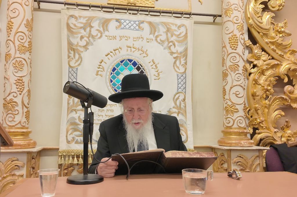 הגאון רבי שלמה ידידיה זעפראני בשיעור ב'יחווה דעת'