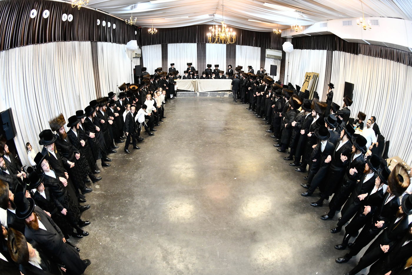 החתונה המרגשת בקרעטשניף