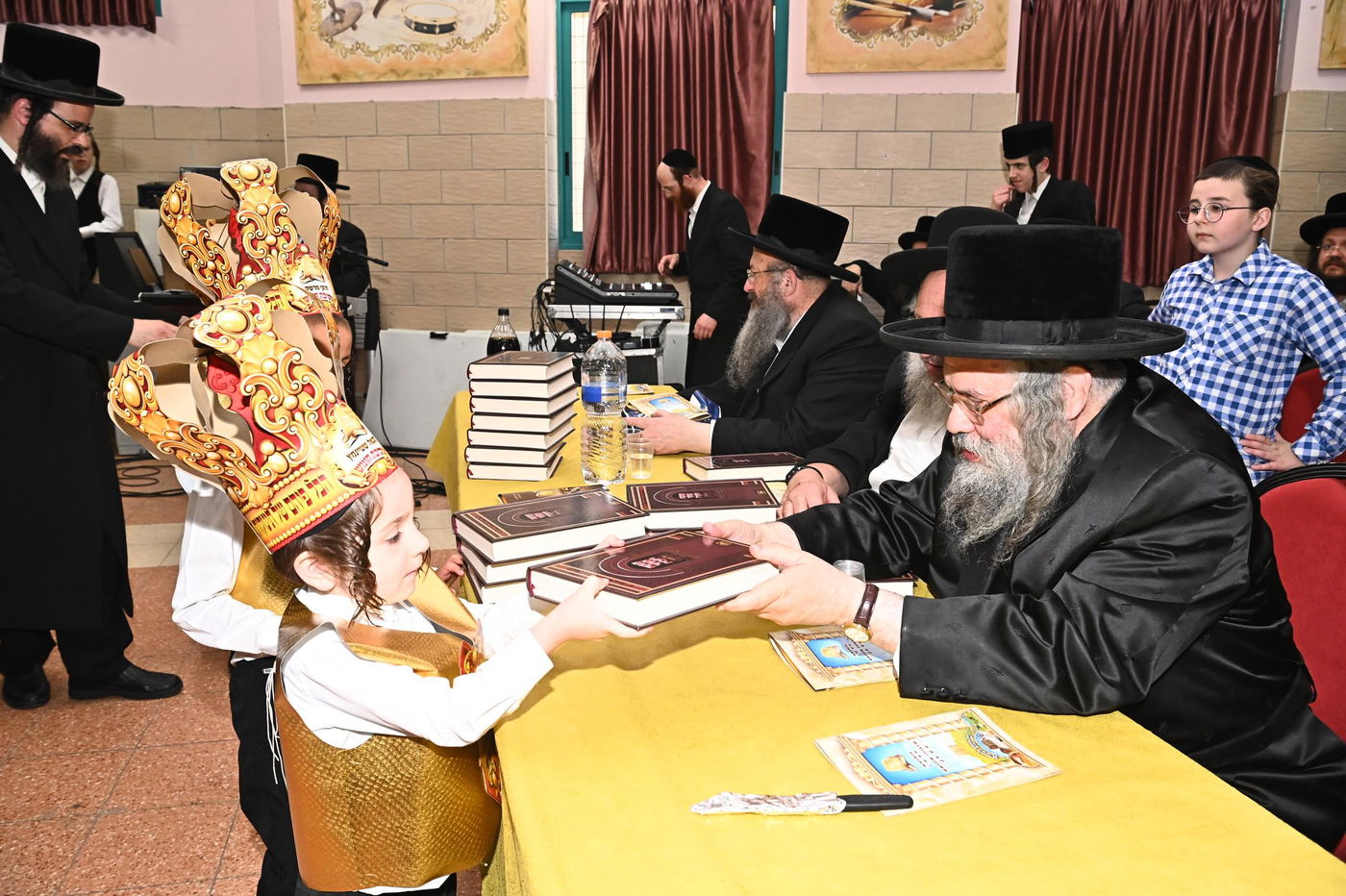 מסיבת חומש בת"ת הבעש"ט בפ"ת