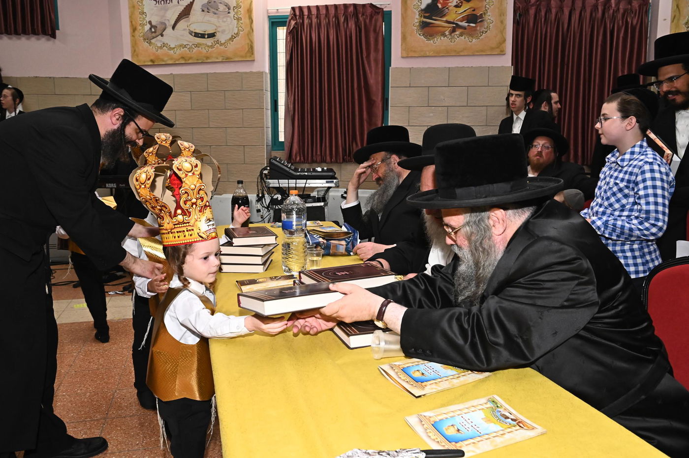 מסיבת חומש בת"ת הבעש"ט בפ"ת