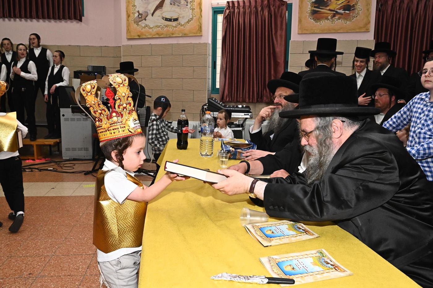 מסיבת חומש בת"ת הבעש"ט בפ"ת