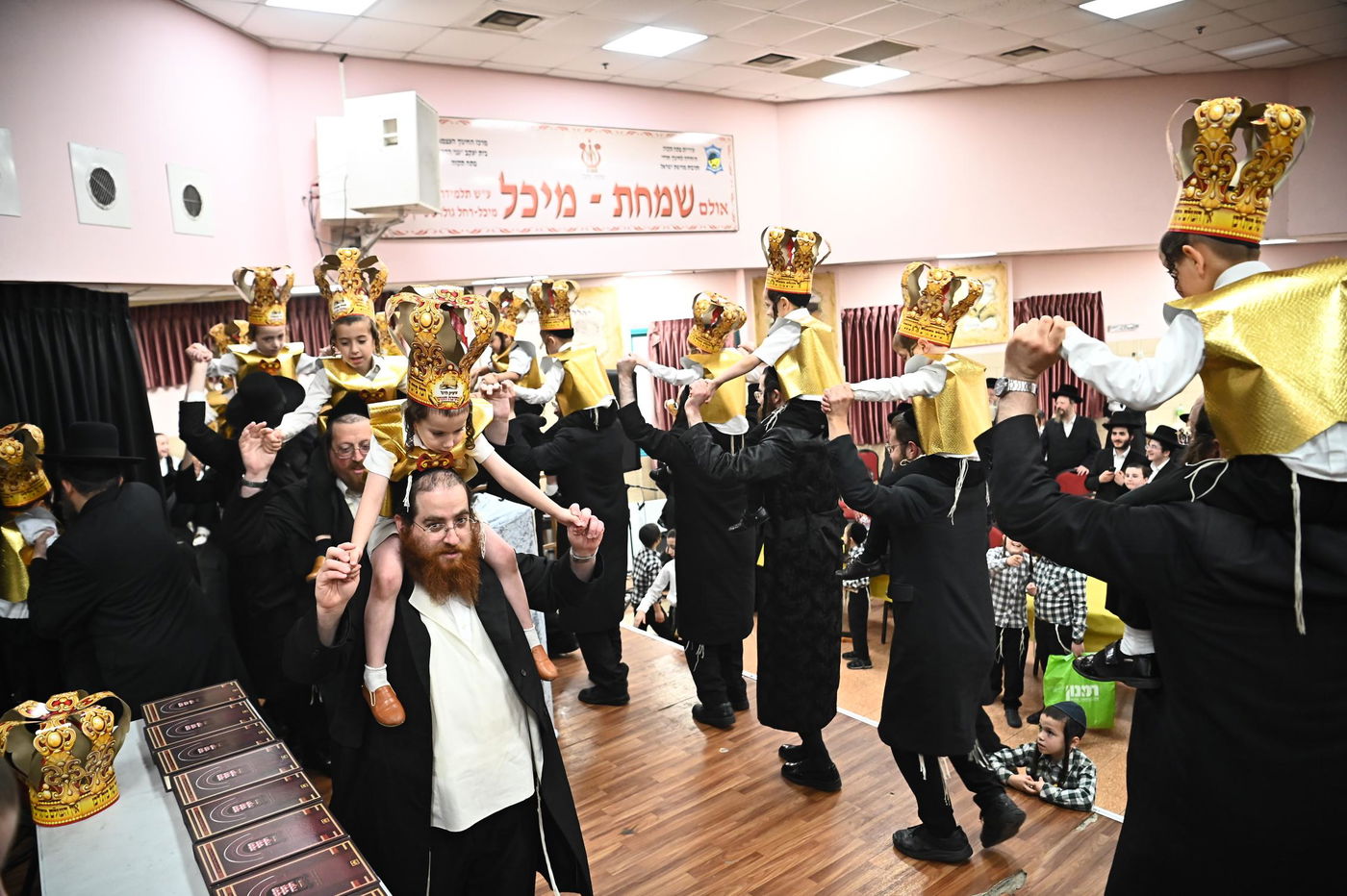 מסיבת חומש בת"ת הבעש"ט בפ"ת