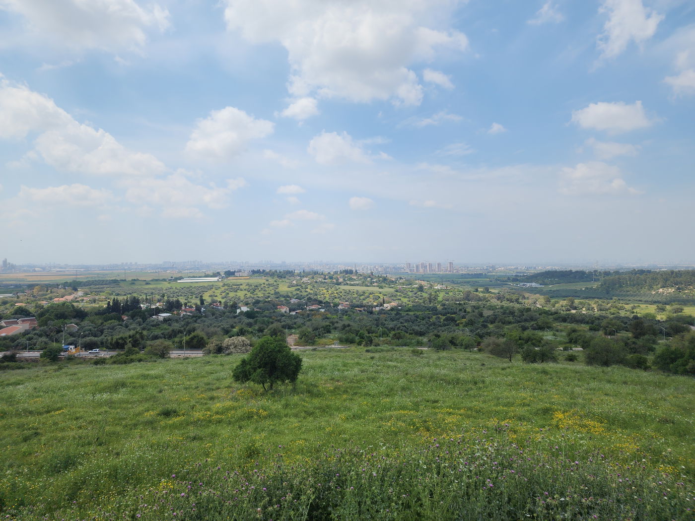 'מעלות יהונתן' - תצפית השנים מתל גמזו
